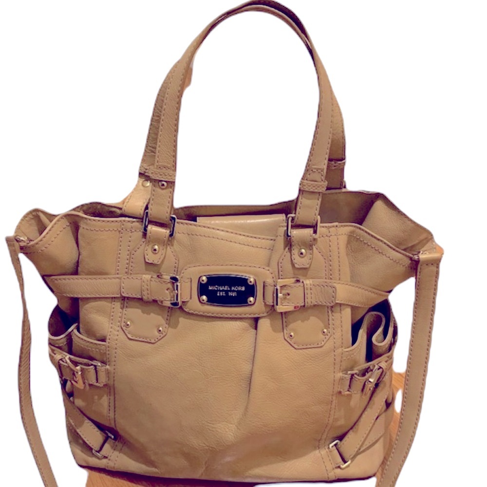 Michael Kors Tan Leather Gansevoort Tote Bag - Picture 1 of 15